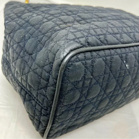 Dior Lady Dior Black with GHW - Picture 13 of 15